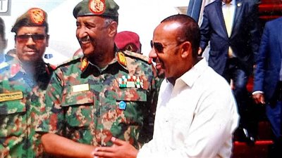 أول زيارة منذ الحرب.. رئيس الوزراء الإثيوبي في زيارة رسمية للسودان 