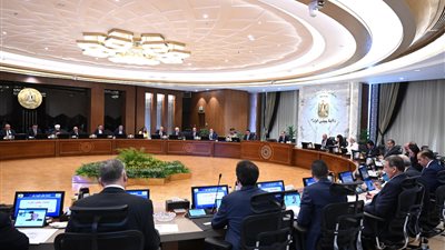 الحكومة: عدم فرض أي رسوم إضافية على الخدمات إلا بعد مراجعة وموافقة البرلمان