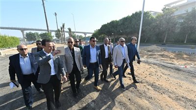وزير الإسكان يتفقد محور التسعين الشمالي بالقاهرة الجديدة لمتابعة أعمال التطوير والبنية التحتية