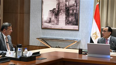 رئيس الوزراء يستعرض مع وزير الزراعة رؤية العمل خلال المرحلة المقبلة