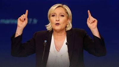 دعوات لمظاهرات في فرنسا بعد إبقاء رئيس الحكومة بمنصبه.. ولوبان تصفها باقتحام الكابيتول الأمريكي