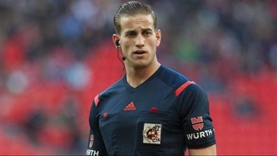 تأكيدًا لـ القاهرة 24.. اتحاد الكرة يكشف طاقم تحكيم مباراة الأهلي وبيراميدز بقيادة روخاس