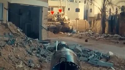 كتائب القسام تنشر فيديو لاستهداف جنود وآليات الاحتلال بحي تل السلطان غرب رفح