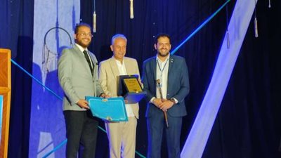 صبري فواز بافتتاح مهرجان جوانا في الإسكندرية: سعيد بتكريمي.. والملتقى متنفس للمواهب