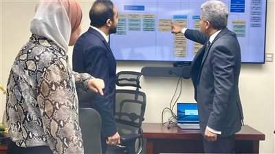 وزير السياحة يبحث خطط الترويج للمقصد السياحي المصري بالأسواق المختلفة