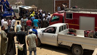 3 عمال وقعوا ورا بعض.. انتشال جثمان آخر ضحايا بيارة الصرف الصحي بالأقصر