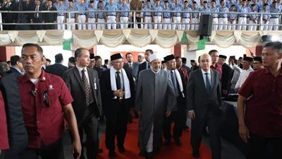 إشفاقًا عليهم من الحر.. شومان يروي موقفًا مؤثرًا لشيخ الأزهر مع طلاب معهد النجاح بإندونيسيا