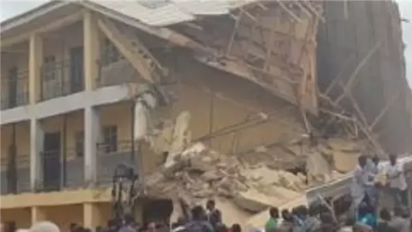 انهيار مباني في نيجيريا