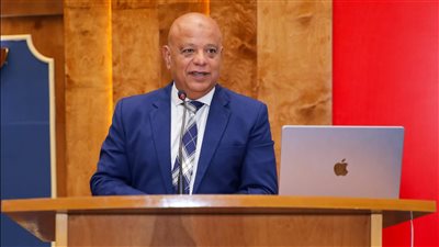 رئيس ميناء الإسكندرية: نسعى لتحويل الميناء إلى مركز عالمي للنقل واللوجستيات