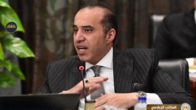  وزير الشئون النيابية: برنامج الحكومة يستهدف توسيع الرقعة الزراعية لتوفير السلع الأساسية