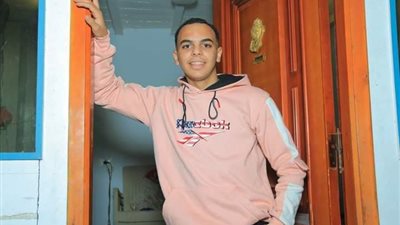 مصرع طالب ثانوي خلال العودة من الدرس بالمنوفية.. وأصدقاؤه ينظمون ختمة قرآن على روحه