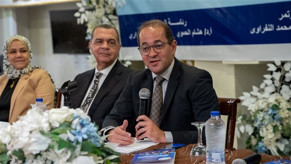 وزير المالية أحمد