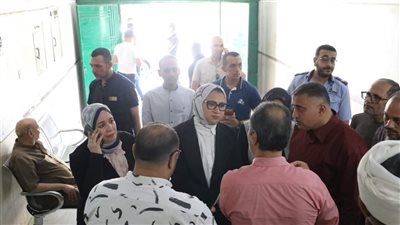 نائب محافظ الوادي الجديد تطمئن على الخدمات الطبية المقدمة للمواطنين بمستشفى الخارجة