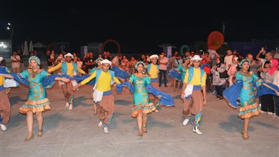 تنورة وفلكلور سكندري وسيرك في انطلاق مهرجان العالم علمين بمشاركة وزارة الثقافة | صور