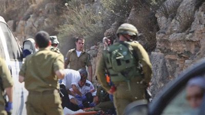  إصابة 3 إسرائيليين بجراح بعد إطلاق النار على سيارتهم بالقرب من نابلس