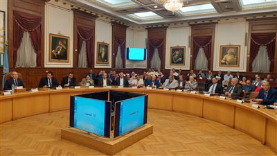 محافظ القاهرة يؤكد على سرعة البدء في مشروعات الخطة الاستثمارية المدرجة للعام المالي 2024