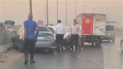 حادث تصادم أعلى الطريق الدائري بنطاق نزلة شبرا الخيمة | صور