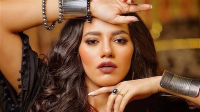 سمية درويش تهاجم المطربين: بيغنوا علشان يلهوا الناس عن غزة.. وربنا هيغضب عليهم