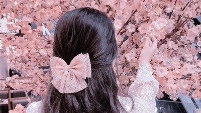 باللون الوردي| خلفيات بنات كيوت حقيقية للموبايل والواتس