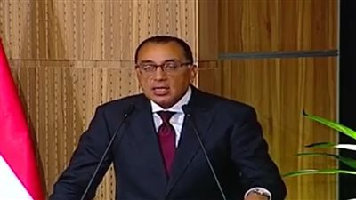 مدبولي: الاقتصاد المصري يتطلب مضاعفة الاستثمار الأجنبي لـ22 مليار دولار سنويًا | بث مباشر