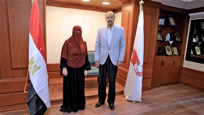 بعد اعتذار المحافظ لها.. طبيبة سوهاج: أديت عملي على أكمل وجه.. وأشكر كل من دعمني 