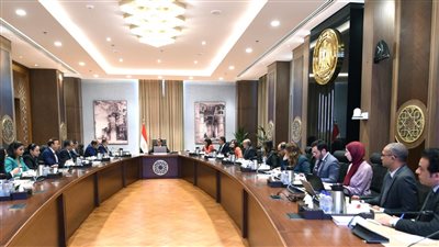 رئيس الوزراء يترأس الاجتماع الأول للمجموعة الوزارية الاقتصادية