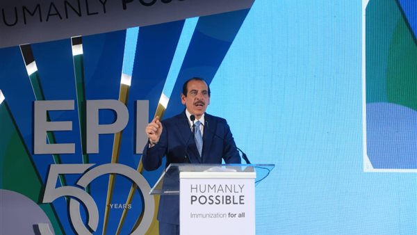 عمرو قنديل نائب وزير