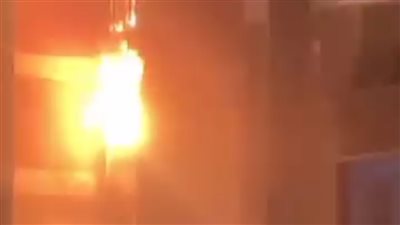 بسبب ماس كهربائي.. حريق هائل في عمارة سكنية في الصداقة الجديدة بأسوان