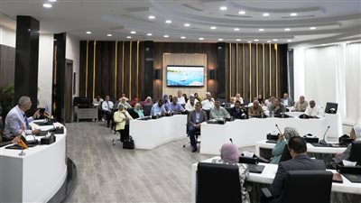 محافظ أسوان: وضع آلية للعمل الأهلي والتطوعي لتحقيق أكبر استفادة للمستحقين