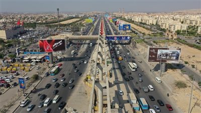 يمر بالشوارع الضيقة ويتكون من 4 عربات.. ما لا تعرفه عن مونوريل غرب النيل