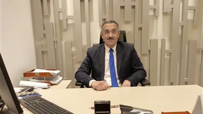 بعد تثبيت العائد.. خبير يكشف موعد اتخاذ البنك المركزي قرارا جريئا بشأن الفائدة