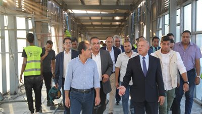 كامل الوزير يوجه بتكثيف العمل بمشروع تطوير الطريق الدائري والأتوبيس الترددي BRT