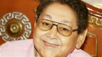 أحمد فرحات يفقد الوعي بعد إصابته بـ جلطة.. وزوجته: بكلمه مش حاسس بيا| خاص