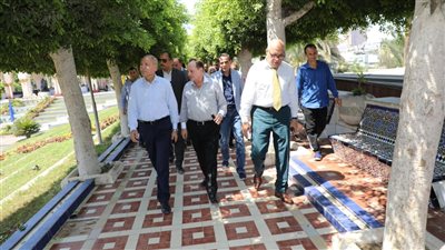 بعد تعرضها للإهمال.. محافظ القاهرة يتفقد أعمال تطوير حديقة الأندلس الأثرية بكورنيش النيل| صور 