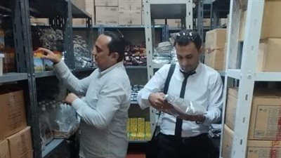 إعدام 2 طن أغذية فاسدة وتحرير 123 محضرا خلال حملات مكبرة بشرم الشيخ