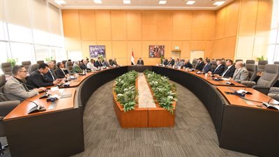 وزير الإسكان: نمد أيدينا لجميع العاملين بقطاع التطوير العقاري فهم شركاؤنا في مسيرة التنمية والنجاح