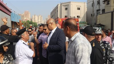 محافظ القليوبية: تشكيل لجنة للتحقيق في حريق معرض الملابس وتعويض أصحاب المحلات