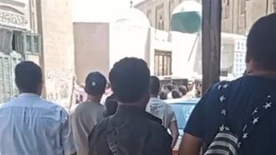 مشاجرة وخلاف بين أسرة أحمد فرحات قبل دفن الراحل بمقابر الأسرة