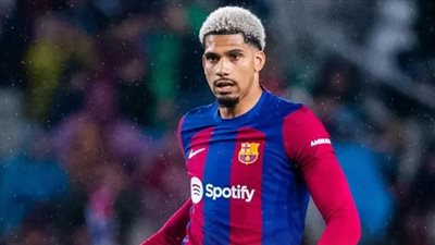 برشلونة يعلن خضوع أراخو لـ عملية جراحية 