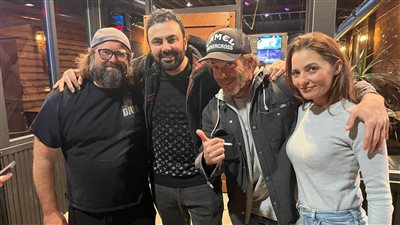 من هوليوود.. محمد كريم وستيڤن دورف يصوران فيلم The Gunslingers