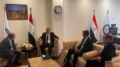 أباتشي الأمريكية تخطط لزيادة إنتاج البترول والغاز بمناطق امتيازها في مصر 