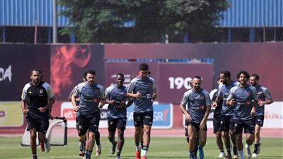 ثنائي الأهلي ينتظم في التدريبات الجماعية بعد التعافي من الإصابة 