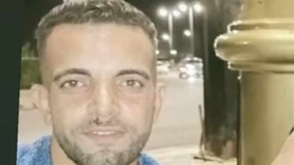 الشاب المتوفي 