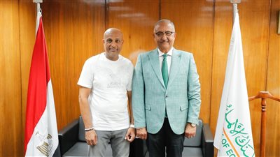 البنك الأهلي يجدد عقد طارق مصطفى لمدة موسمين