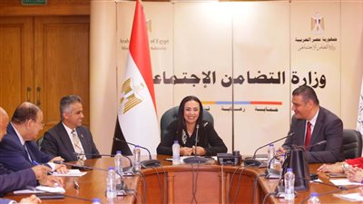 وزيرة التضامن تعلن إجراء تقييم لكل دور الرعاية في مصر من متطوعي حياة كريمة للارتقاء بها