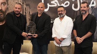 انطلاق العدّ التنازلي للعمل المسرحي اللبناني خيال صحرا