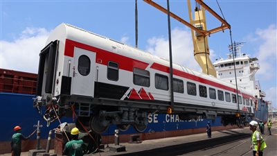 ميناء الإسكندرية يستقبل 16 عربة سكة حديد جديدة قادمة من المجر