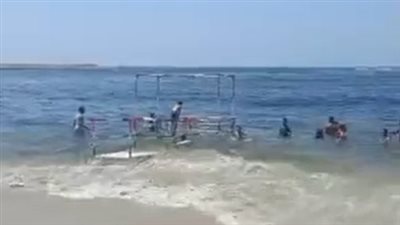 محافظ الإسكندرية يفتتح شاطئ ذوي الهمم ببحري وسط إقبال كبير من الأهالي│بث مباشر