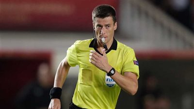 طاقم حكام فرنسي لـ مباراة الأهلي والمصري البورسعيدي