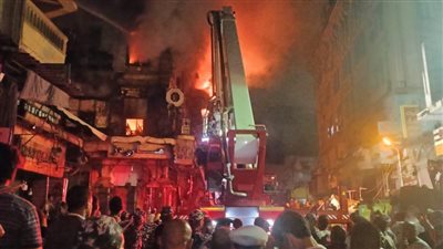 محافظ القاهرة يشكل لجنة هندسية لفحص حريق عقاري العتبة